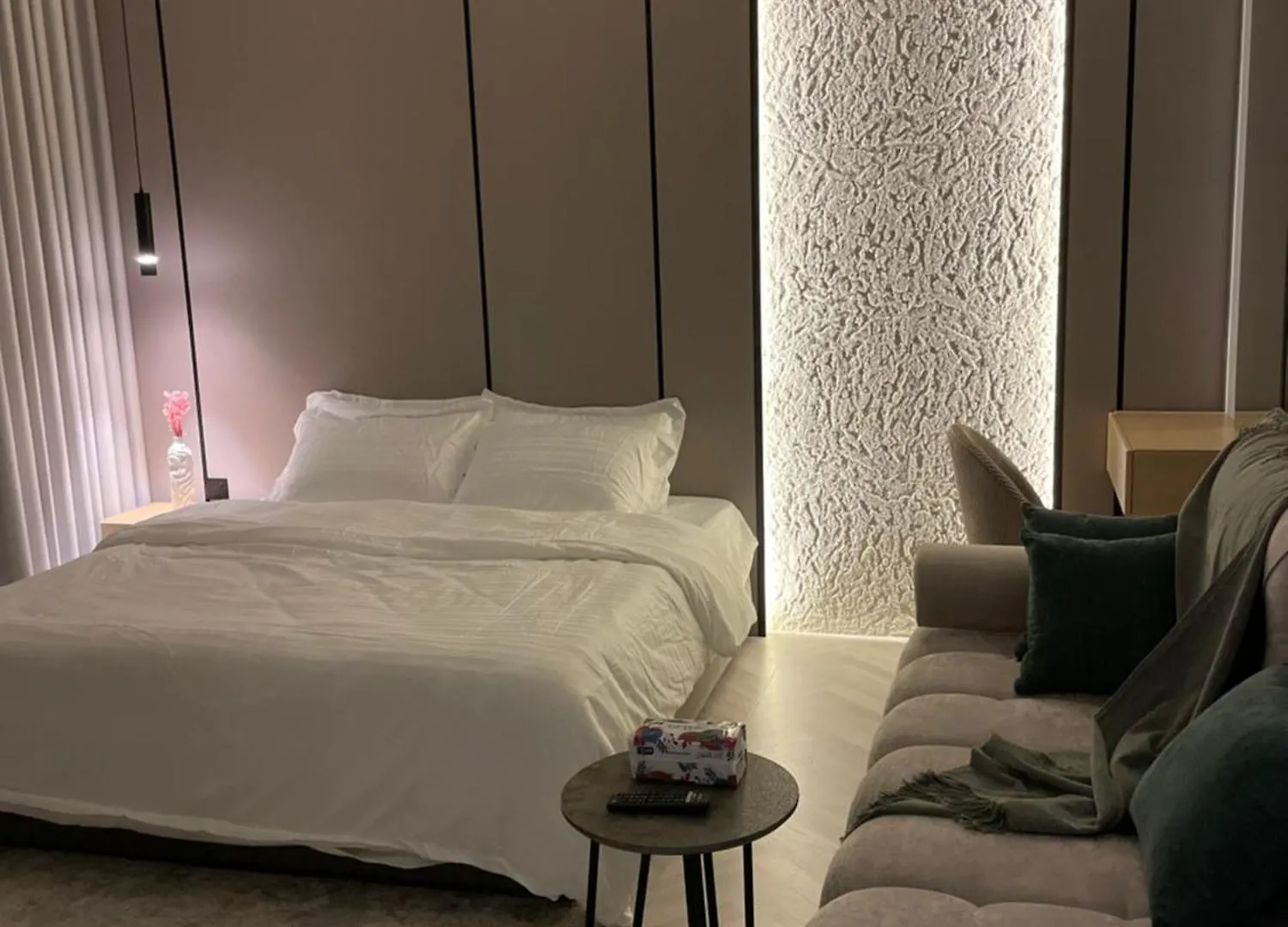 استديو هادئ مودرن Modern Studio بالملقا Riyadh Apartment